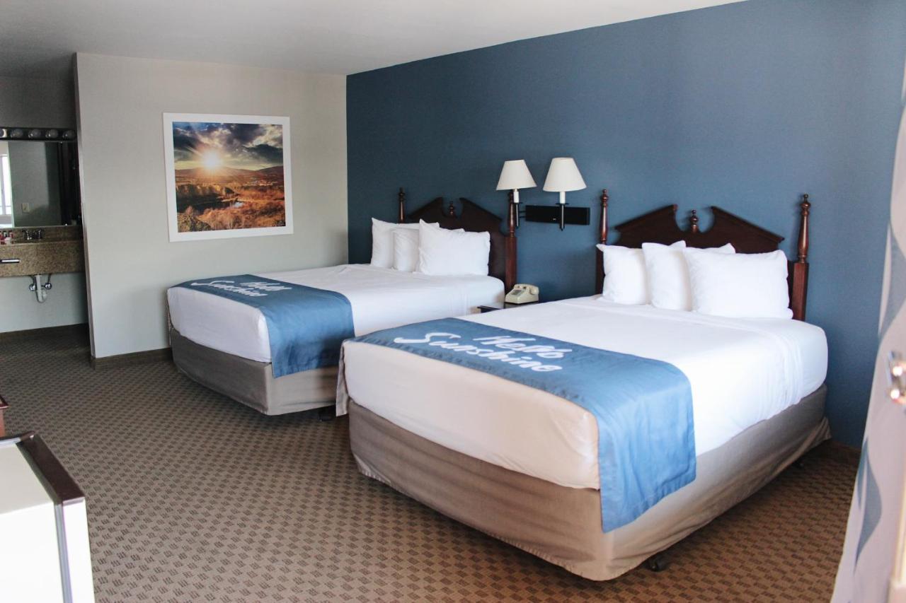Days Inn By Wyndham Show Low Kültér fotó