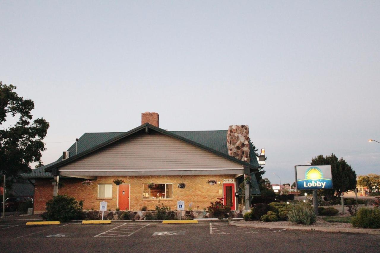 Days Inn By Wyndham Show Low Kültér fotó