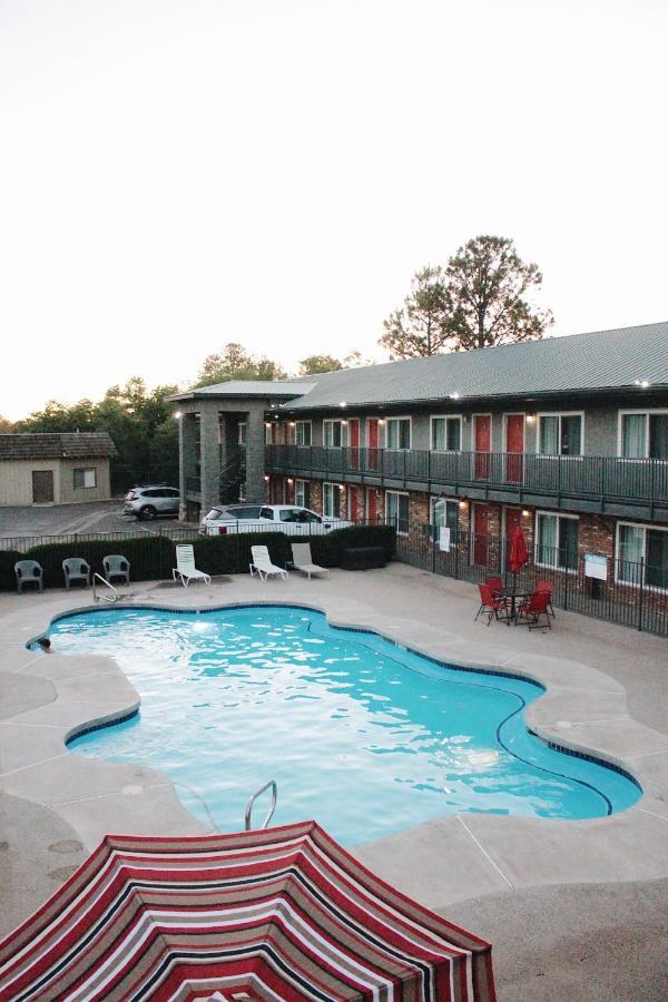 Days Inn By Wyndham Show Low Kültér fotó